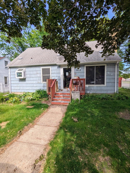 listing main photo