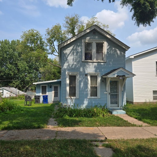 listing main photo