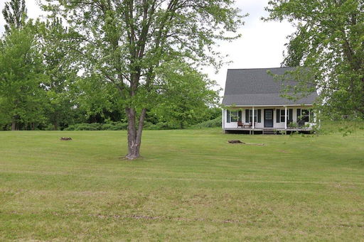 listing main photo