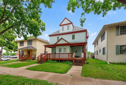 listing main photo