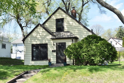 listing main photo