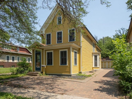 listing main photo