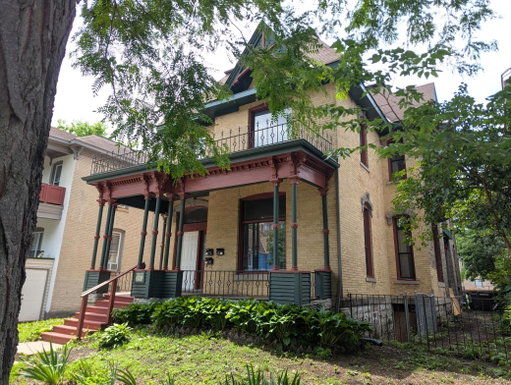 listing main photo