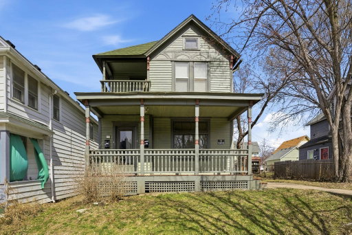 listing main photo