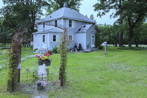 listing main photo