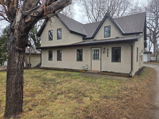 listing main photo