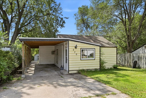 listing main photo