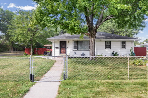 listing main photo
