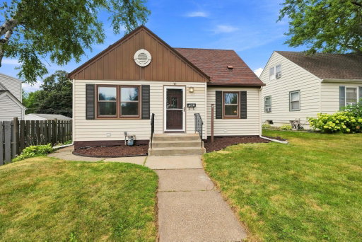 listing main photo