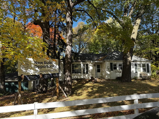 listing main photo