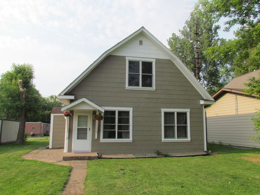 listing main photo