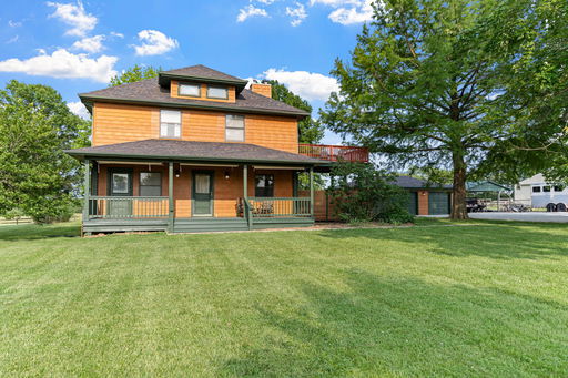 listing main photo