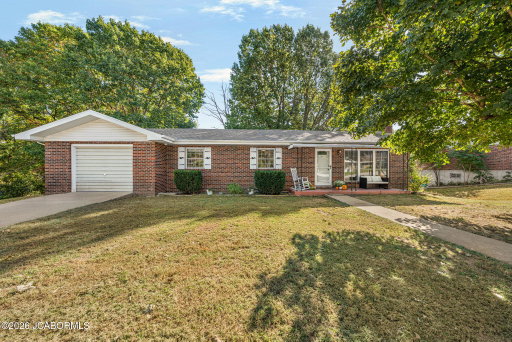 listing main photo