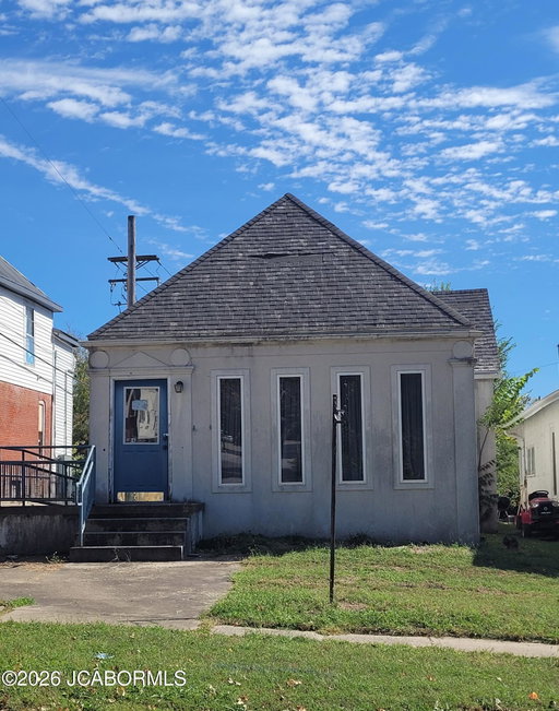 listing main photo