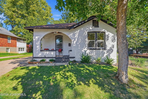 listing main photo