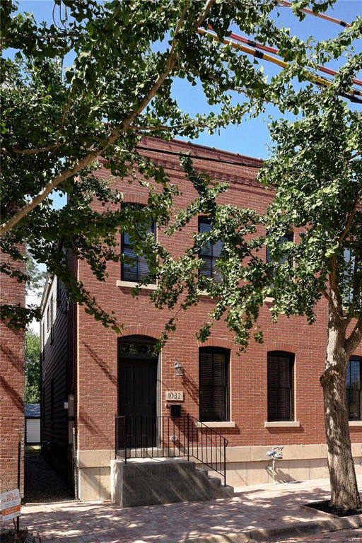 listing main photo