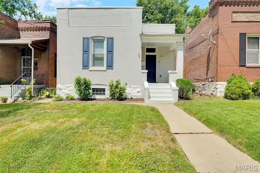 listing main photo