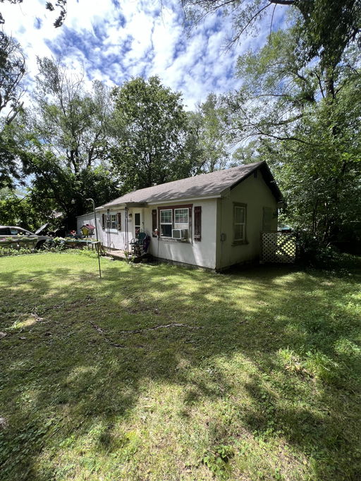 listing main photo