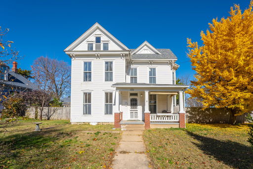 listing main photo