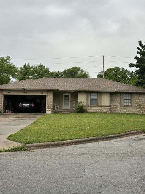 listing main photo