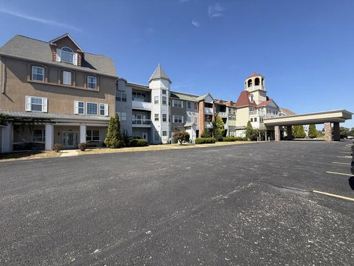 listing main photo