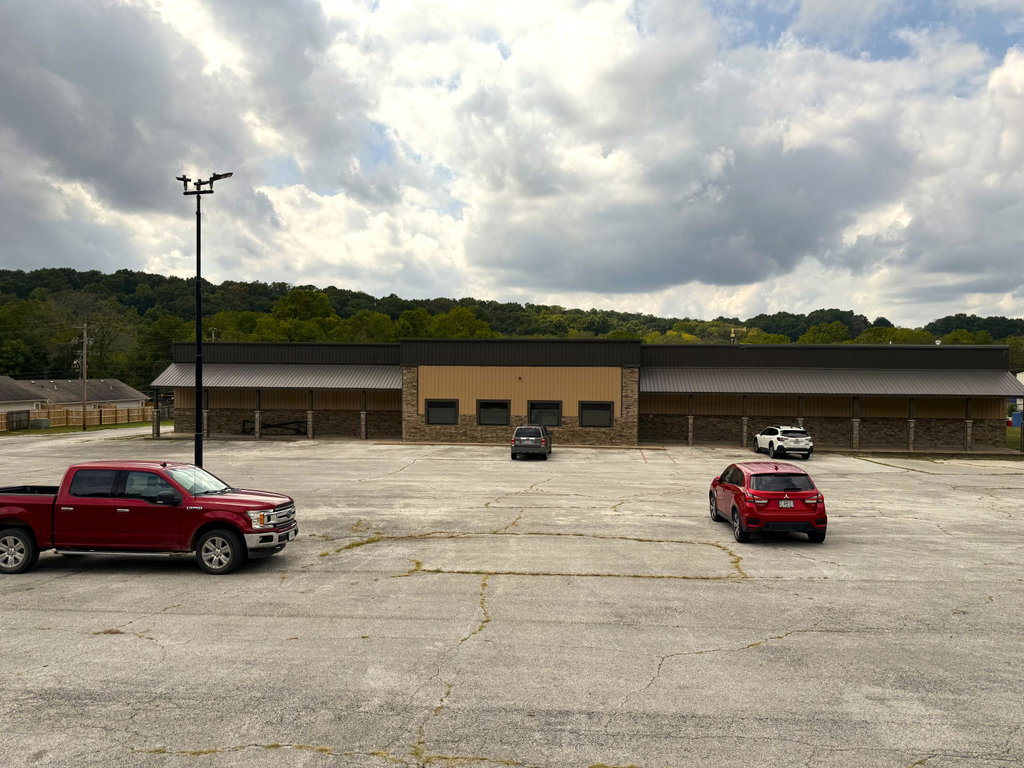 514 W Rose Ave, Crane, MO 65633