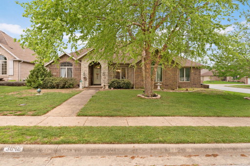 listing main photo
