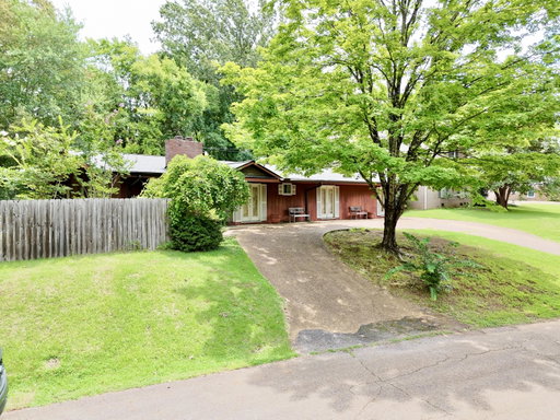 listing main photo