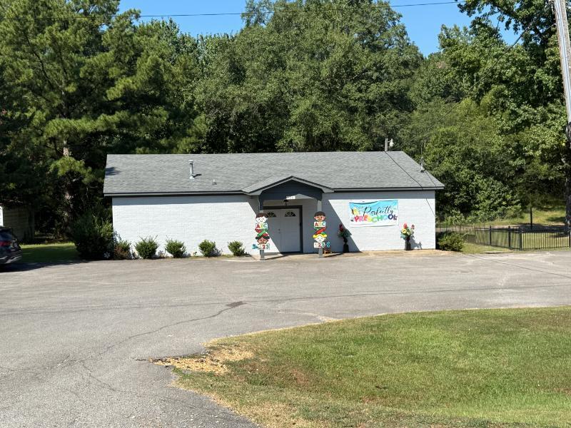 100 James St, Fulton, MS 38843