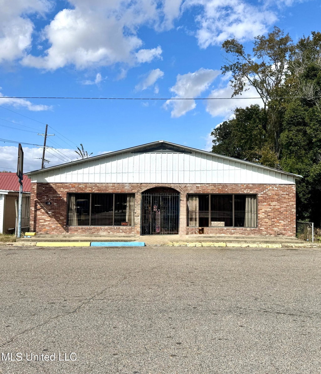 309 Mickey Gilley Ave, Ferriday, LA 71334