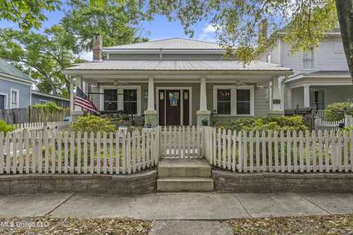 listing main photo