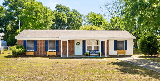 listing main photo