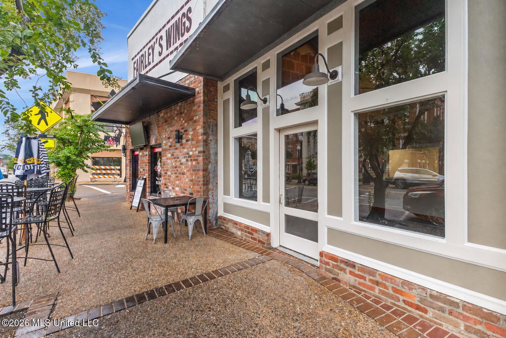 629 N Main St, Hattiesburg, MS 39401