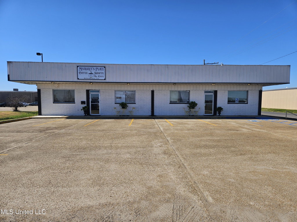 2190 Ee Wallace Blvd, Ferriday, LA 71334