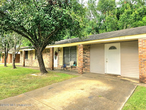 listing main photo