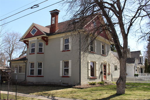 listing main photo