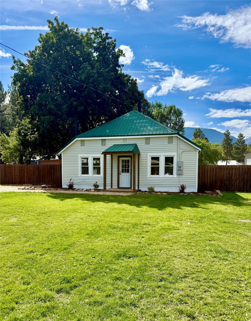 listing main photo