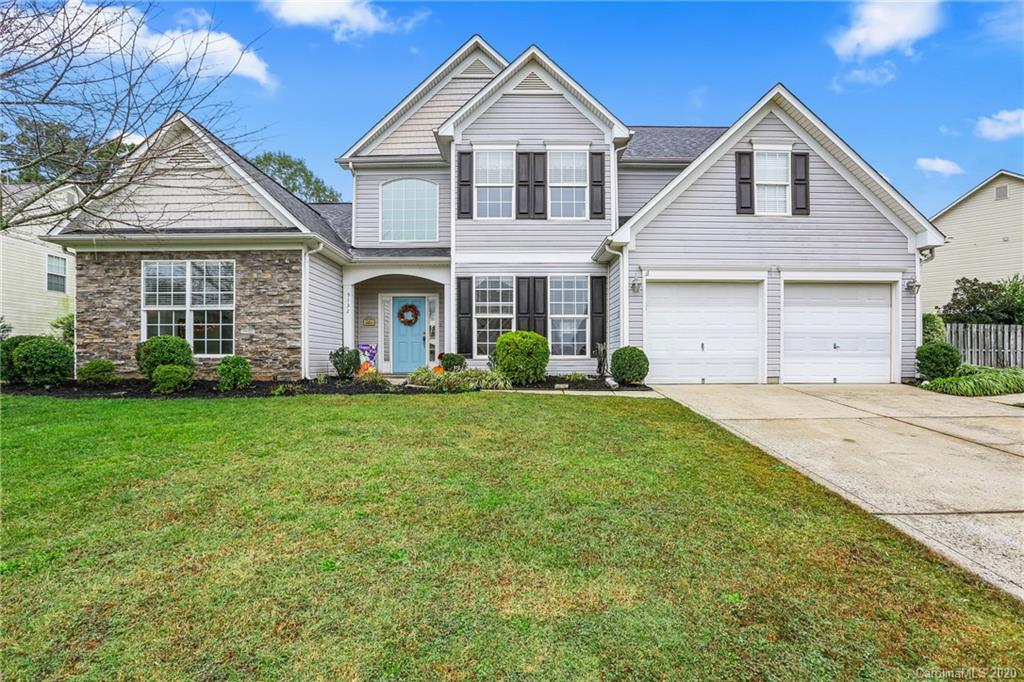 6944 Meridale Forest Dr 12 / Gaines, Charlotte, NC 28269 Home for Sale