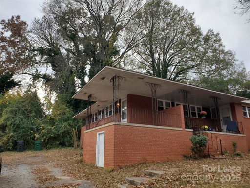 listing main photo