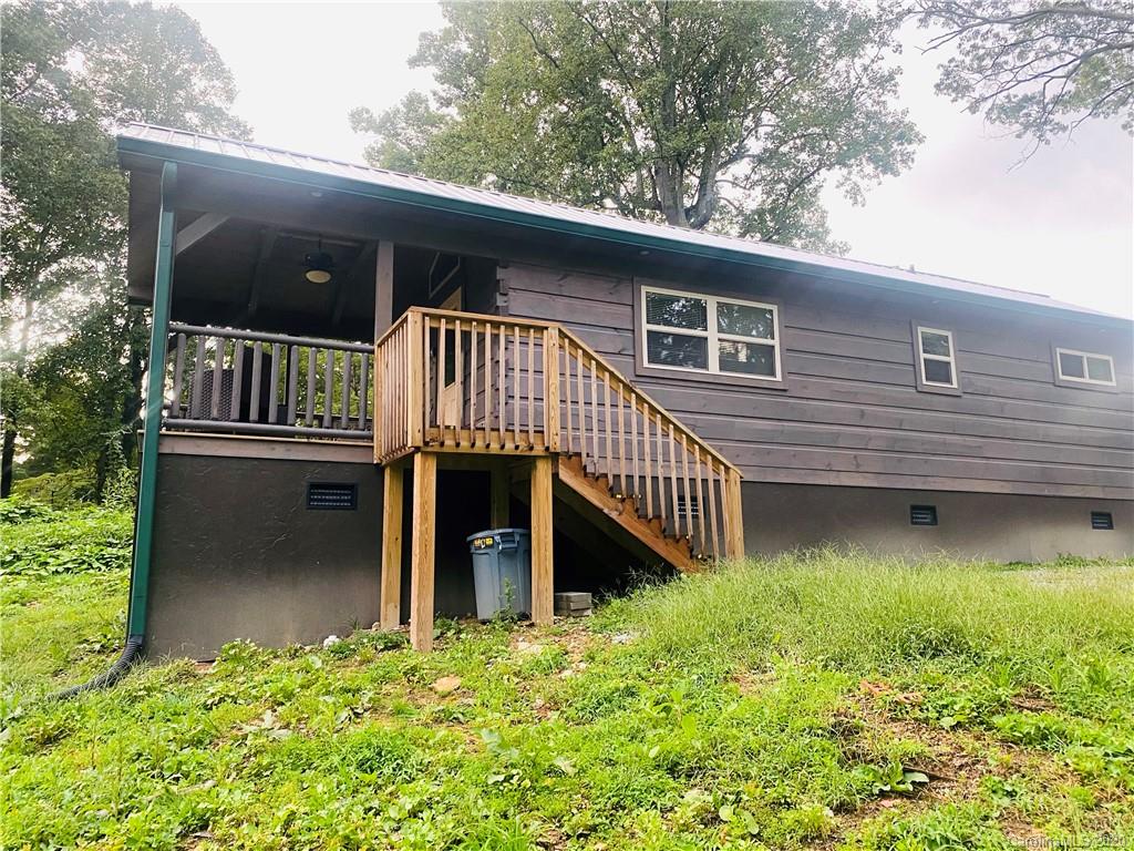 53 Osceola Inn Rd, Hendersonville, NC 28739 Home for Sale