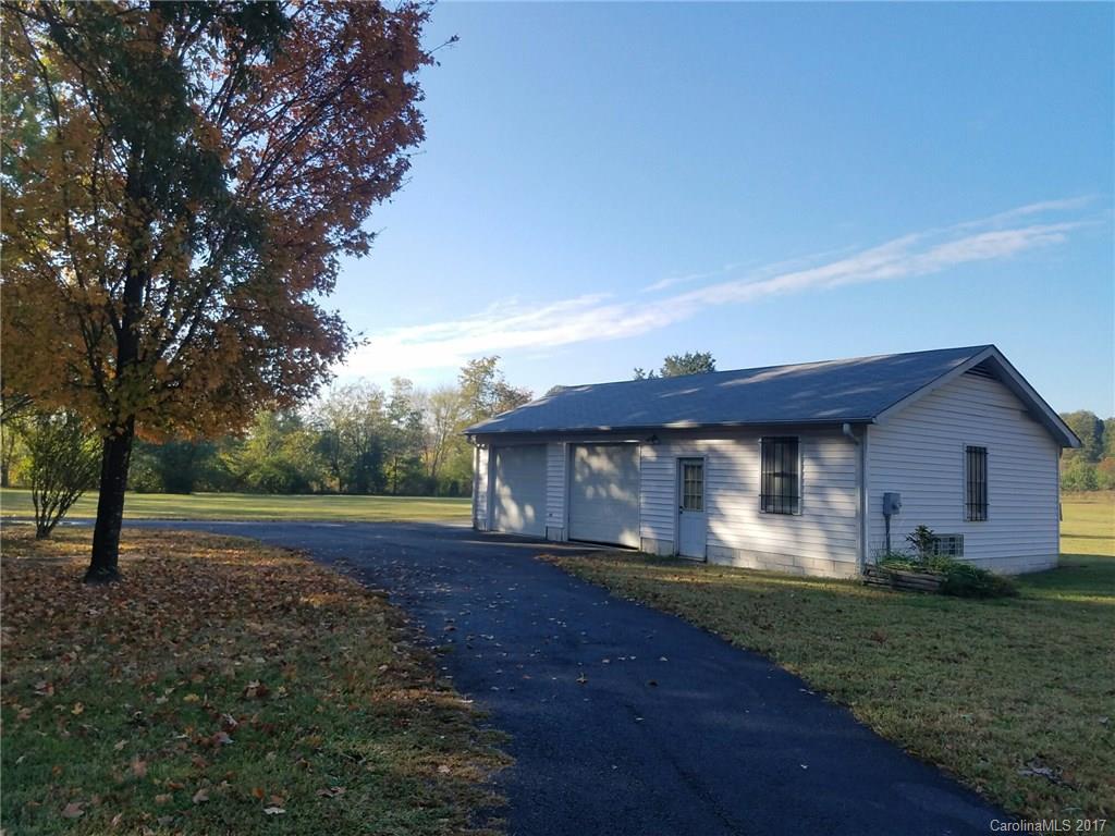 15500 Steele Creek Rd, Charlotte, NC 28273 Home for Sale