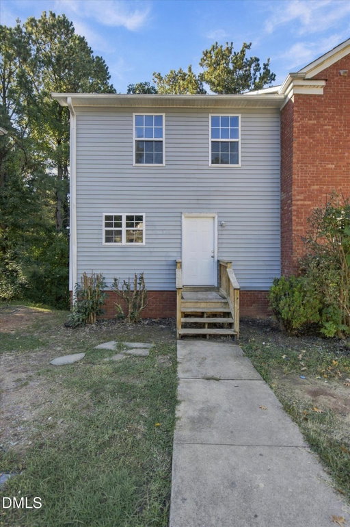 listing main photo