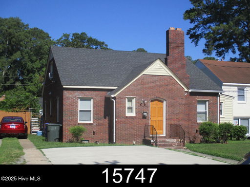 listing main photo