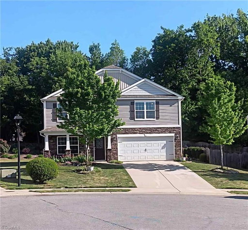 listing main photo