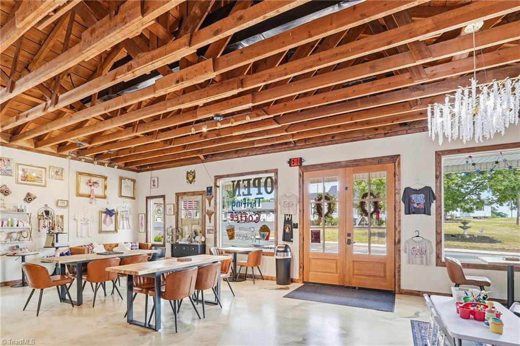 106 N Main St, Salisbury, NC 28144