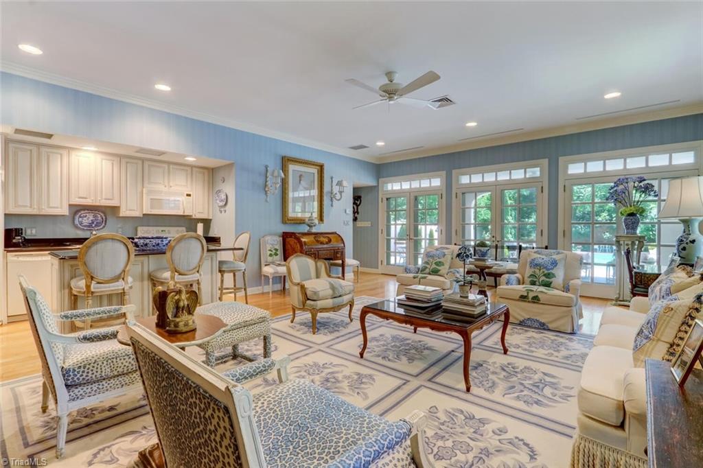 710 Country Club Dr, Greensboro, NC 27408 Home for Sale