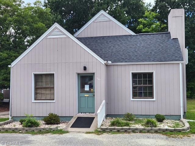 606 Randolph St, Thomasville, NC 27360