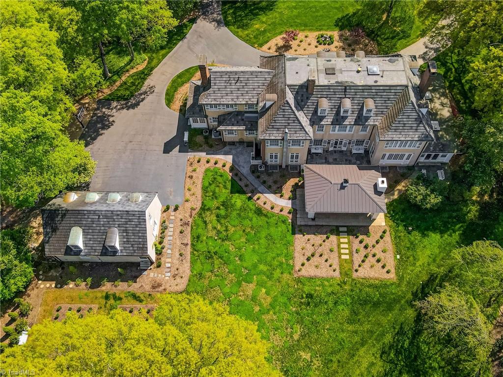 112 N Stratford Rd, Winston Salem, NC 27104 Home for Sale