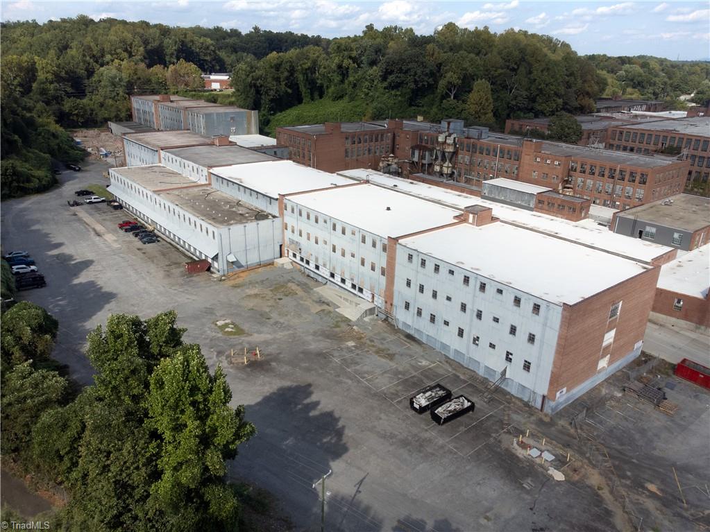 315 E Main St, Elkin, NC 28621