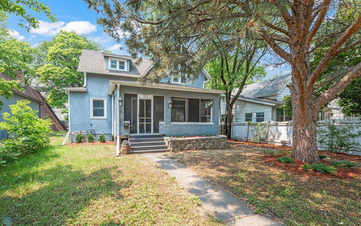 listing main photo